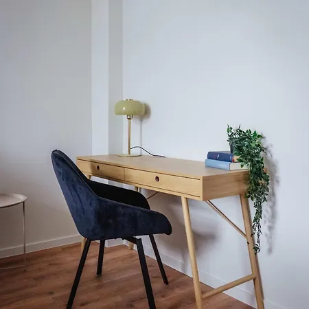 Staylight Altstadt-apartment Mit Parkplatz & Fruehstueck - Ruhig & Zentral Gelegen *
