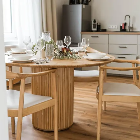 Apart-hotel Staylight - Am Franzoesischem Garten 3*