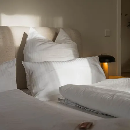 Staylight - Am Franzoesischem Garten Aparthotel 3*